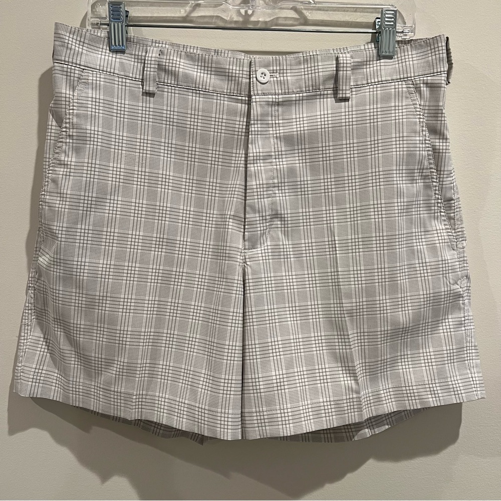 NIKE Golf shorts‎